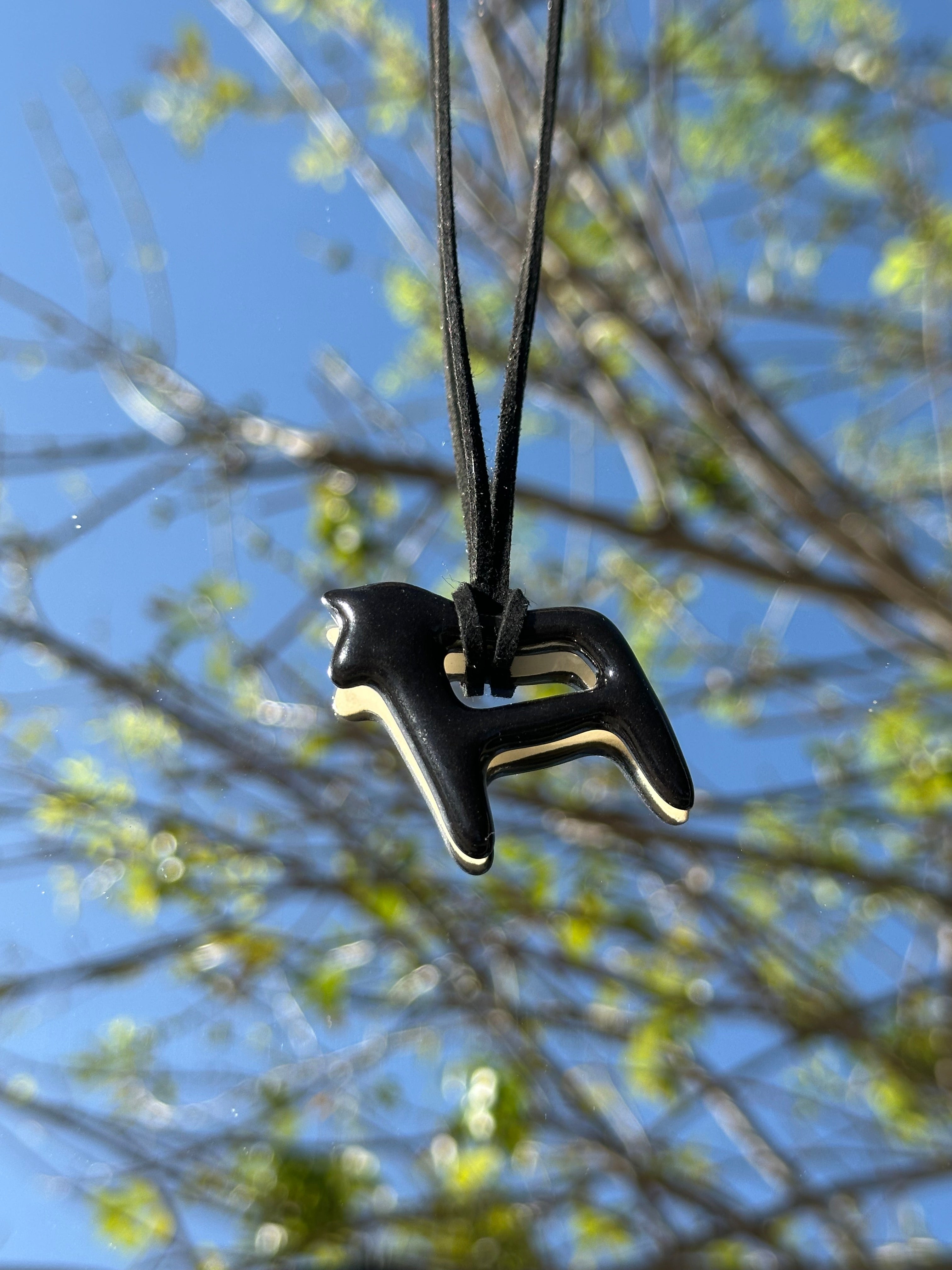 Dala Horse Necklace - Gloss Black